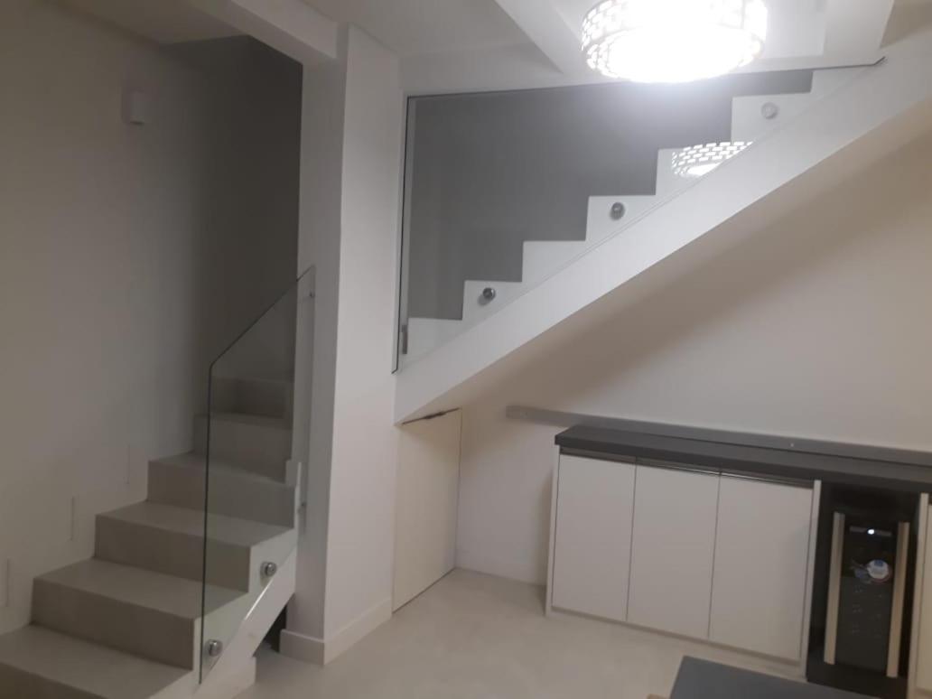 Апартаменты Duplex Lindo Sofisticado Говернадор-Селсу-Рамус Экстерьер фото
